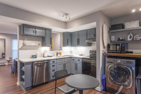 Nashville - 3313B Felicia St